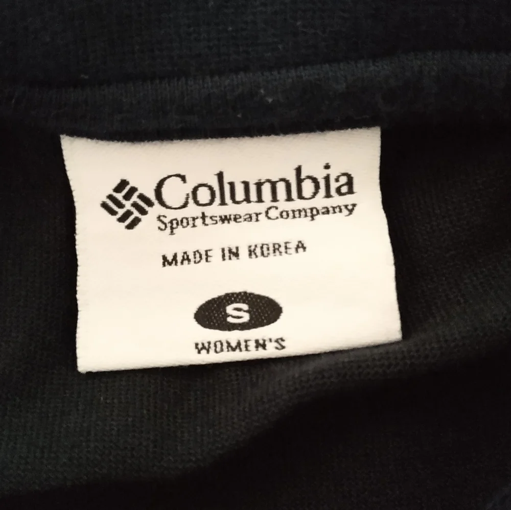 Colombia Women CSC basic logo Crew Neck graphic T-Shirt (S) - Picture 5 of 11